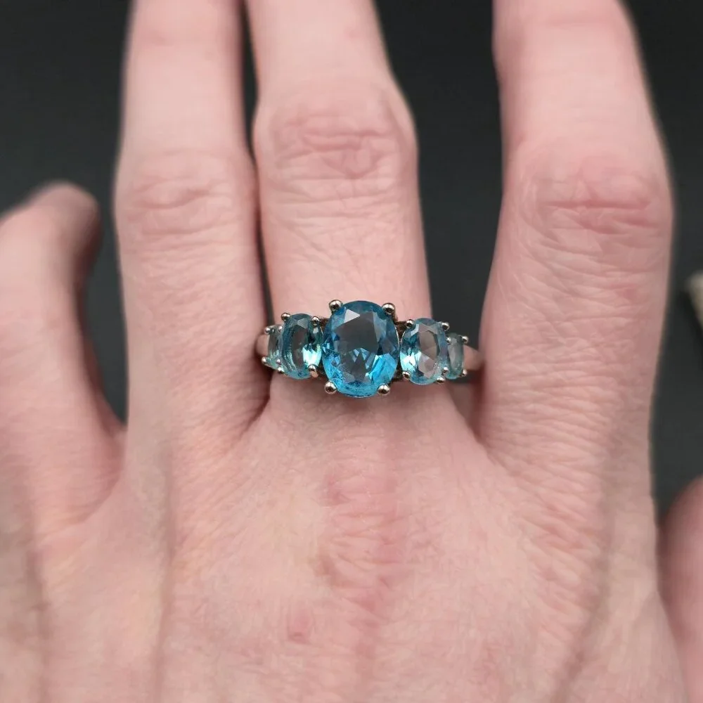 Size 12.75 Sterling Silver Multiple Blue Cubic Zirconia Gems Ring A6679 - Picture 4 of 9
